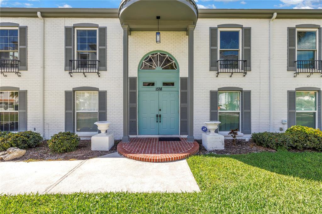 Property for sale at 1338 SNELL ISLE BOULEVARD NE UNIT 1, ST PETERSBURG, FL, 33704
