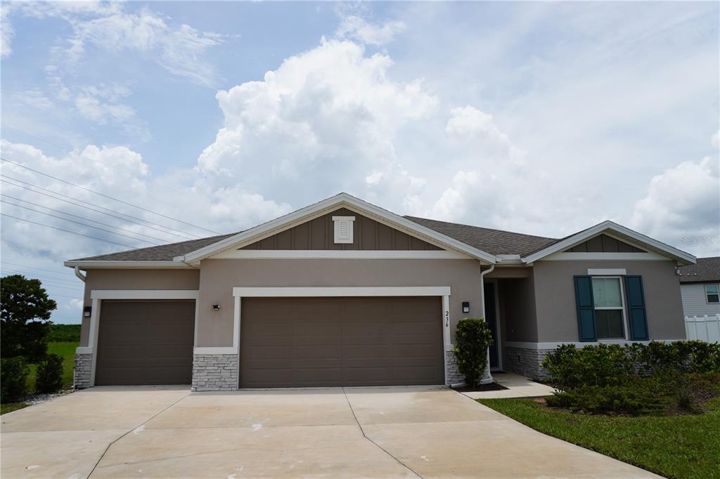 Property for sale at 236 HILLCREST DRIVE, DUNDEE, FL, 33838