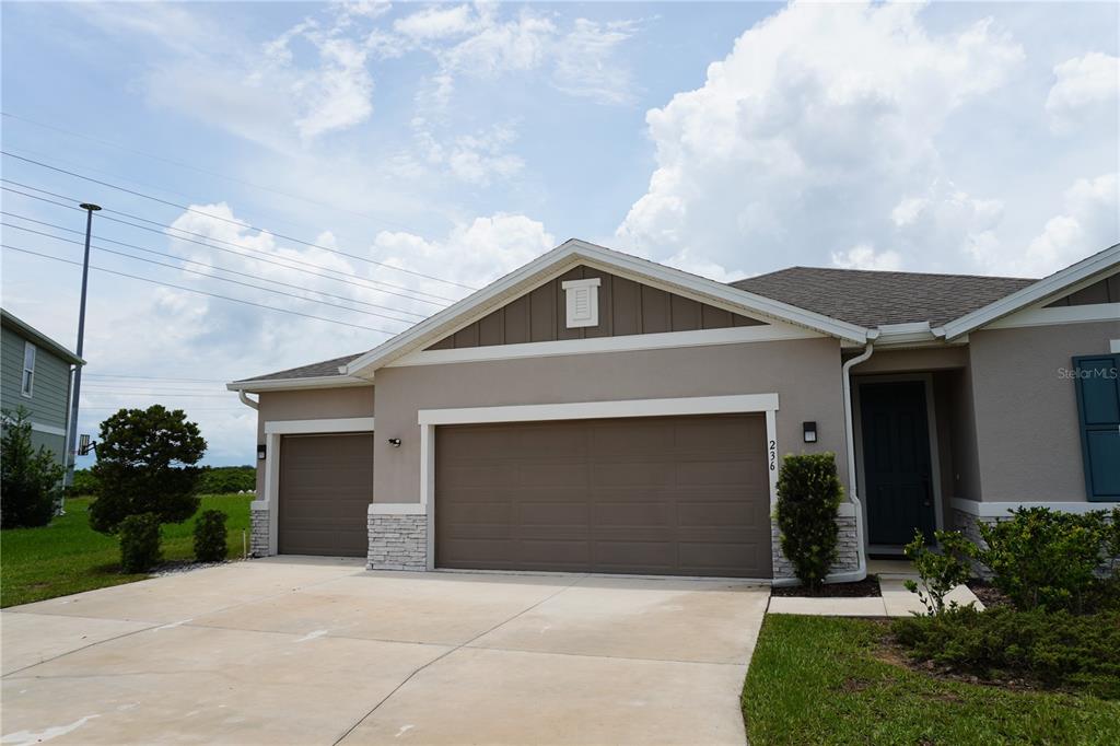 Property for sale at 236 HILLCREST DRIVE, DUNDEE, FL, 33838