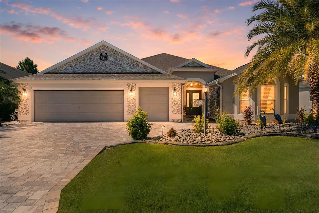Property for sale at 3720 VINELAND AVENUE, THE VILLAGES, FL, 32163