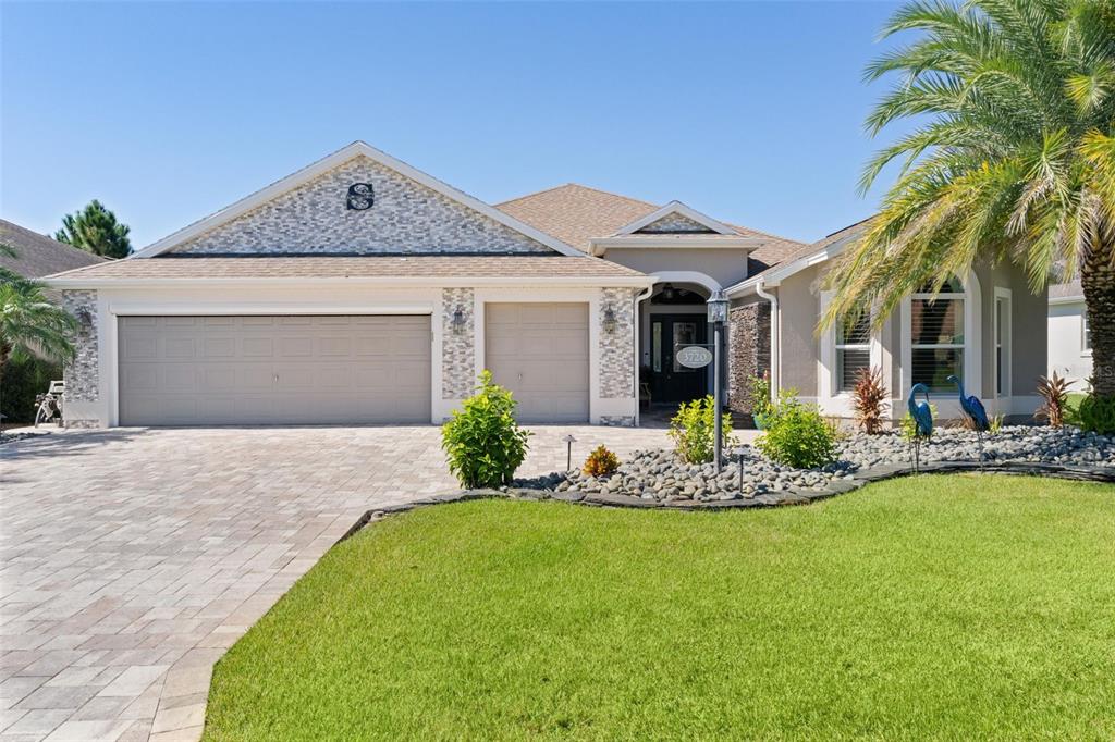 Property for sale at 3720 VINELAND AVENUE, THE VILLAGES, FL, 32163