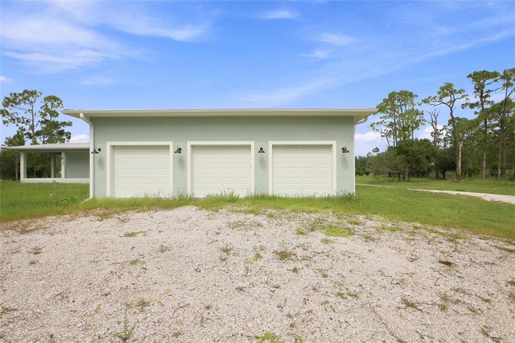 Property for sale at 8146 TROPICAIRE BOULEVARD, NORTH PORT, FL, 34291