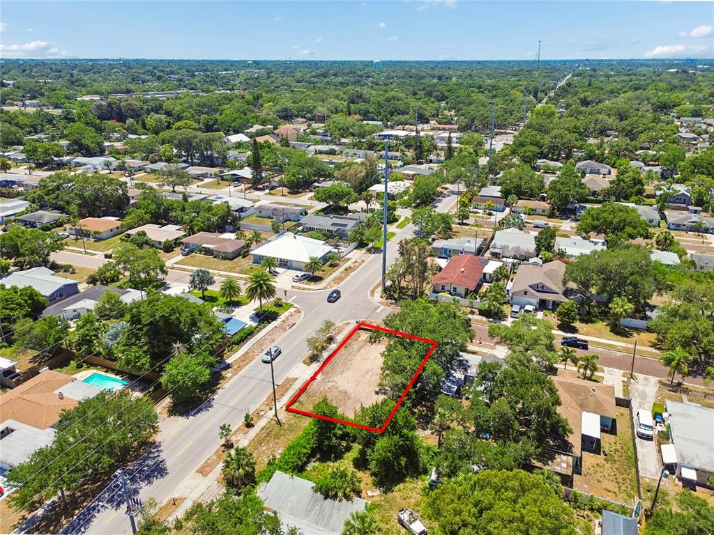Property for sale at 558 ROANOKE STREET, DUNEDIN, FL, 34698