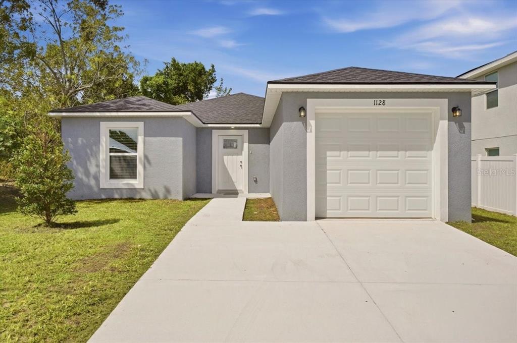 Property for sale at 1128 AVENUE K, HAINES CITY, FL, 33844