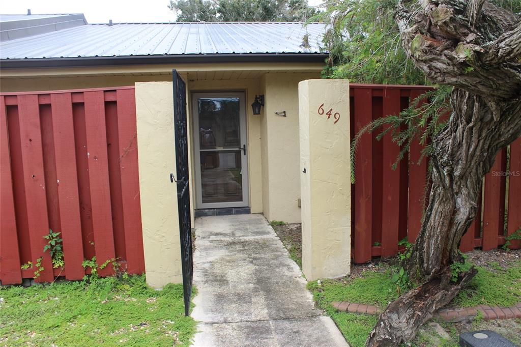 Property for sale at 649 BROADMOOR CIRCLE, WINTER HAVEN, FL, 33884