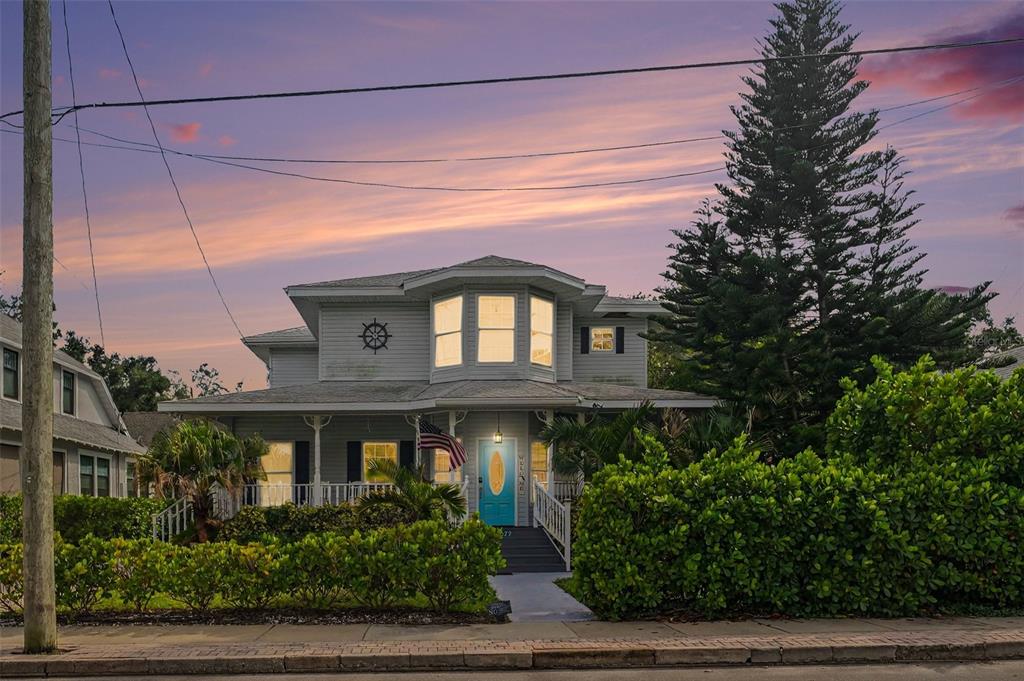 Property for sale at 1529 1ST AVENUE W, BRADENTON, FL, 34205