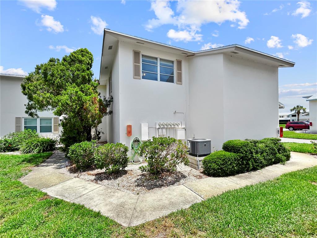 Property for sale at 3265 40TH WAY S UNIT E, ST PETERSBURG, FL, 33711