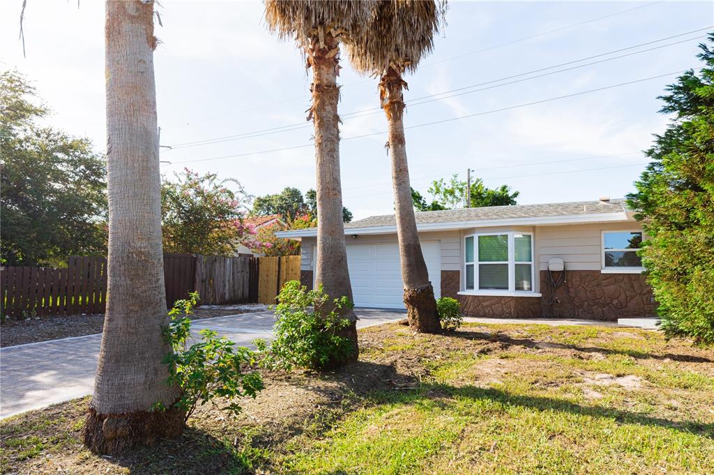 Property for sale at 1574 SOUVENIR DRIVE, CLEARWATER, FL, 33755