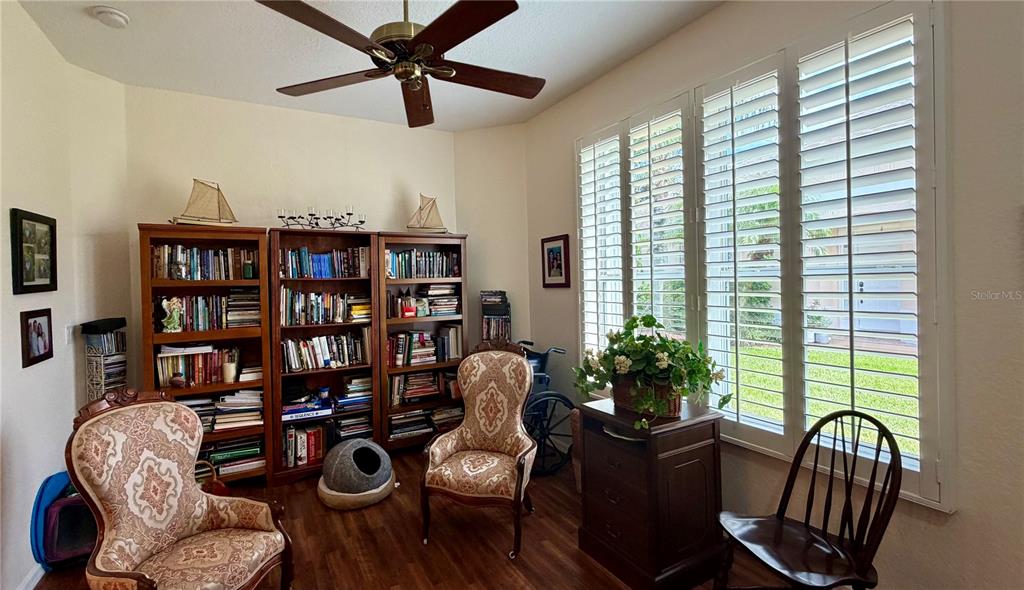 Property for sale at 433 N TANGERINE SW, VERO BEACH, FL, 32968