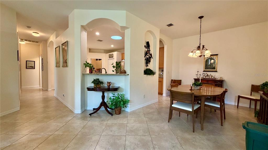 Property for sale at 433 N TANGERINE SW, VERO BEACH, FL, 32968