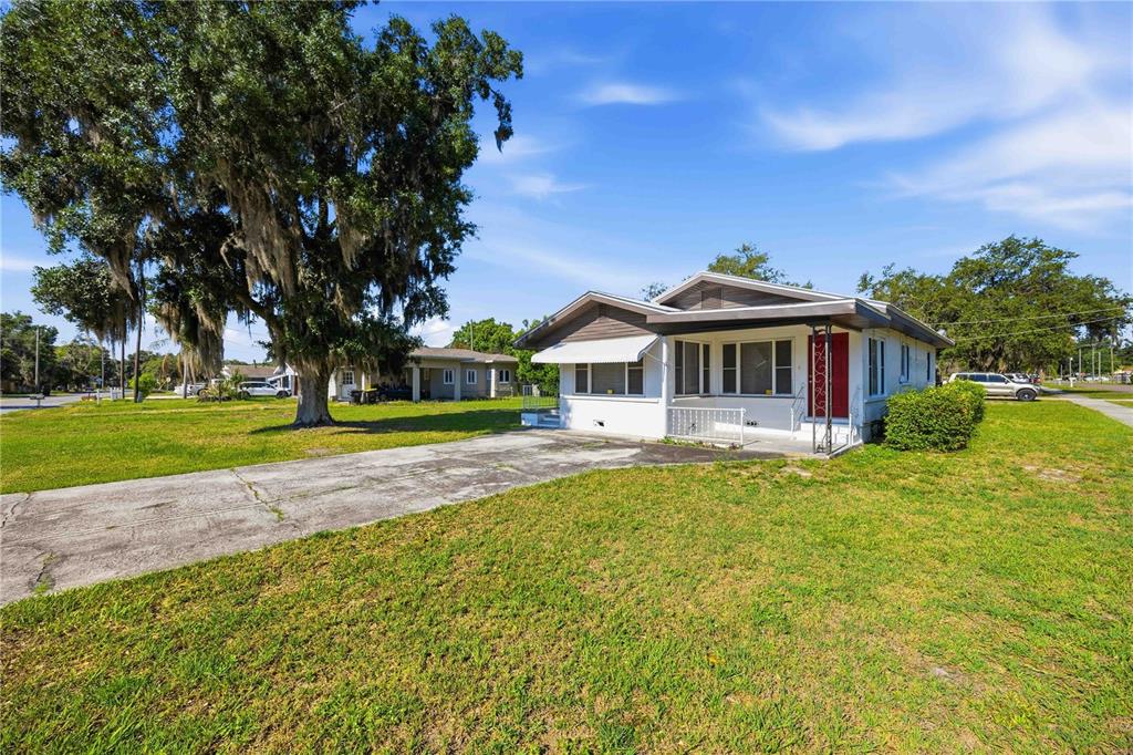 Property for sale at 1997 26TH STREET NW, WINTER HAVEN, FL, 33881