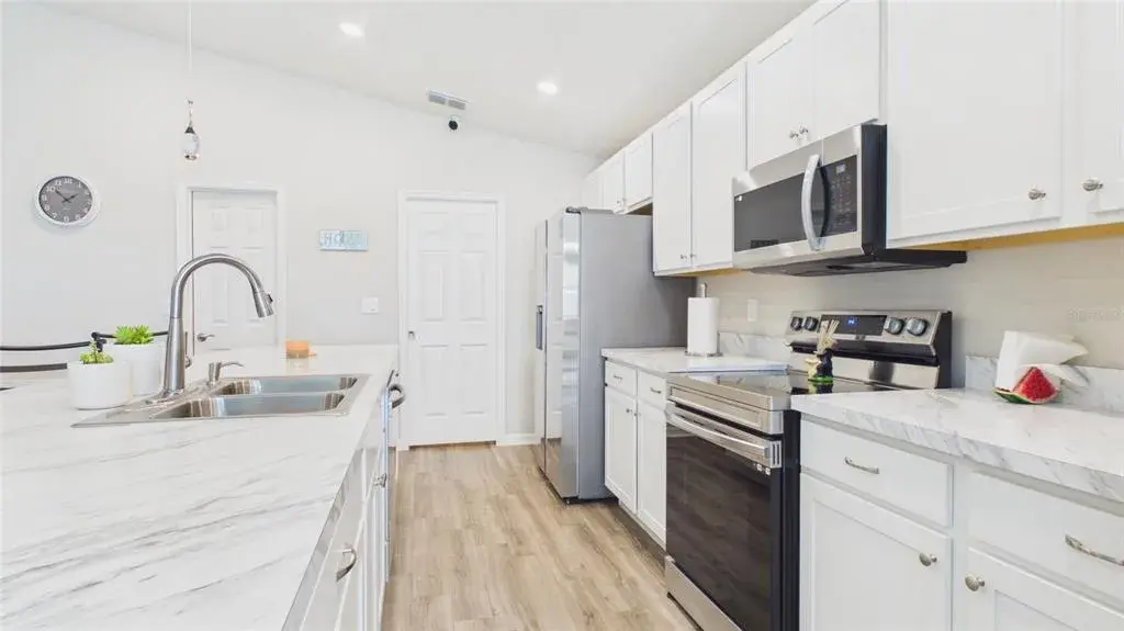 Property for sale at 631 VISTA VIEW LANE, LAKE WALES, FL, 33853