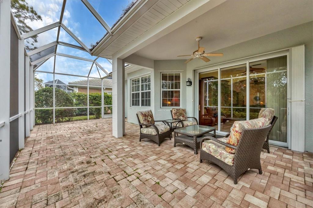 Oversized Rear Lanai overlooks the preserve