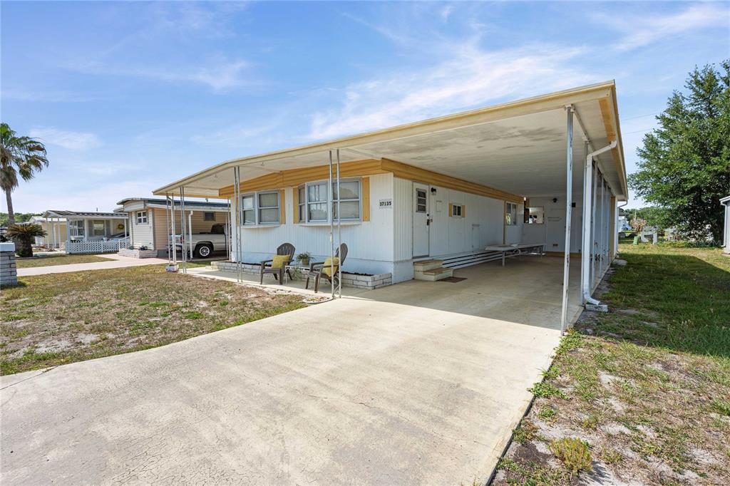 In Betmar Acres 55+ Community!!