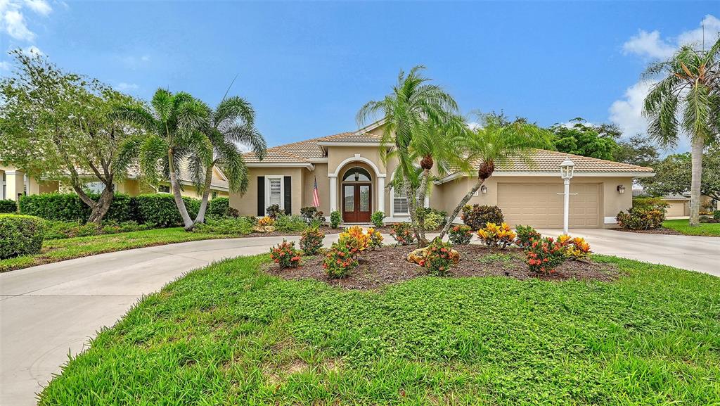 Property for sale at 6682 SAINT JAMES CROSSING, UNIVERSITY PARK, FL, 34201