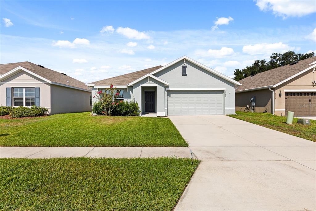 Front view from the driveway