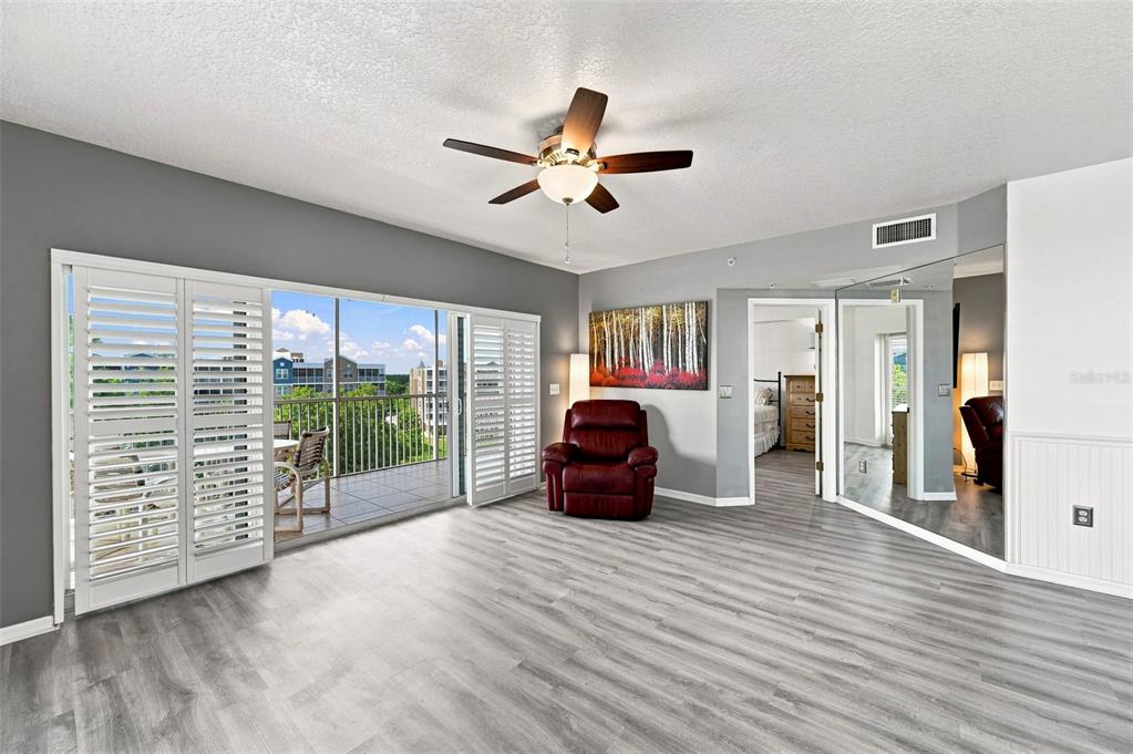 Property for sale at 960 STARKEY ROAD UNIT 3501, LARGO, FL, 33771