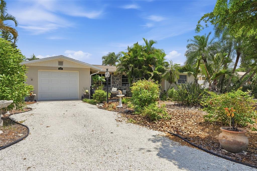 Property for sale at 437 BEACH PARK BOULEVARD, VENICE, FL, 34285
