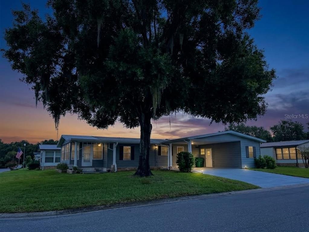 Property for sale at 2353 W COACH N FOUR DRIVE, LEESBURG, FL, 34748