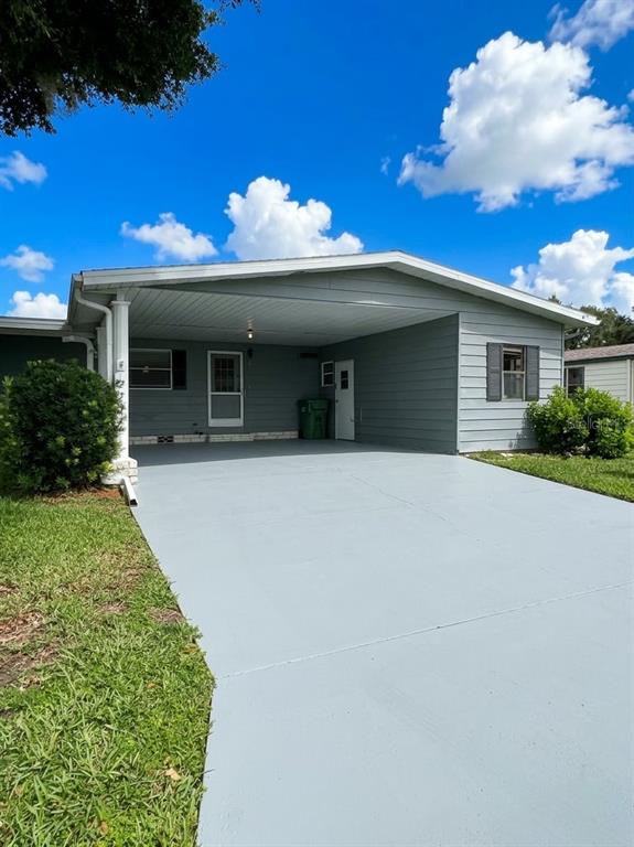 Property for sale at 2353 W COACH N FOUR DRIVE, LEESBURG, FL, 34748