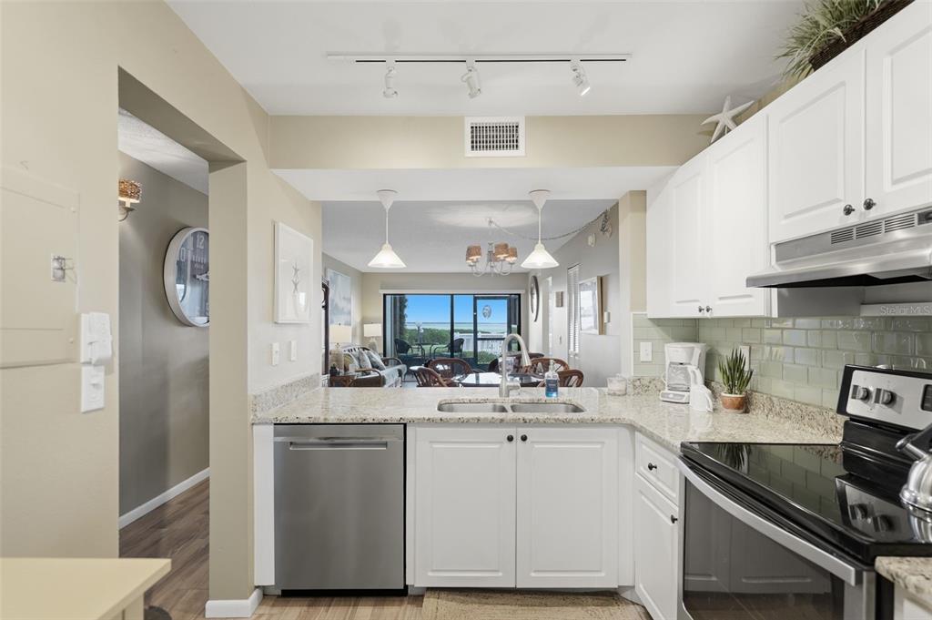 Property for sale at 6104 PALMA DEL MAR BOULEVARD S UNIT 112, ST PETERSBURG, FL, 33715