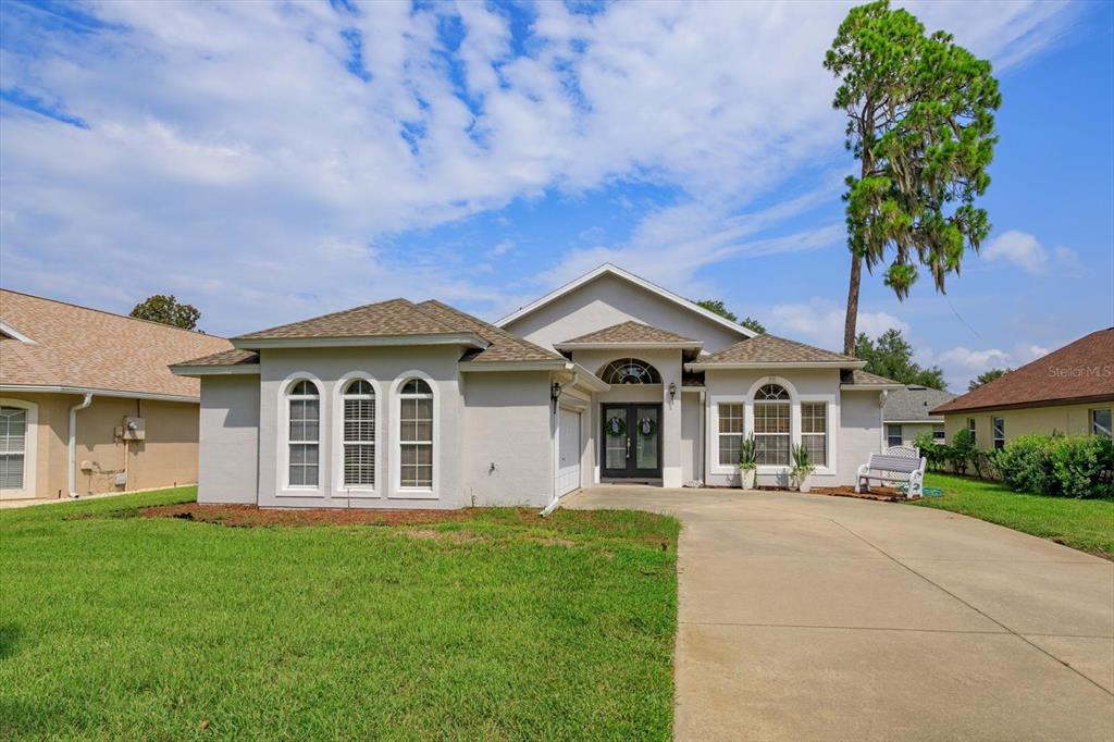 Property for sale at 931 VINDALE ROAD, TAVARES, FL, 32778