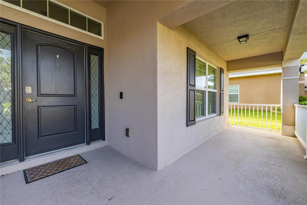 Property for sale at 702 COUNTRY WALK COVE, EAGLE LAKE, FL, 33839