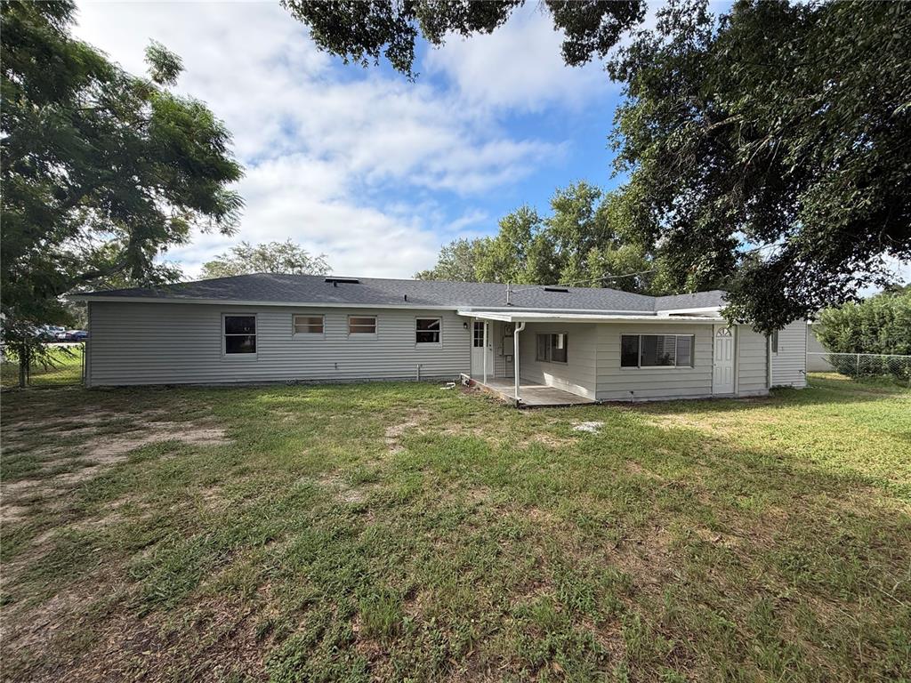 Property for sale at 411 W SEMINOLE AVENUE, EUSTIS, FL, 32726