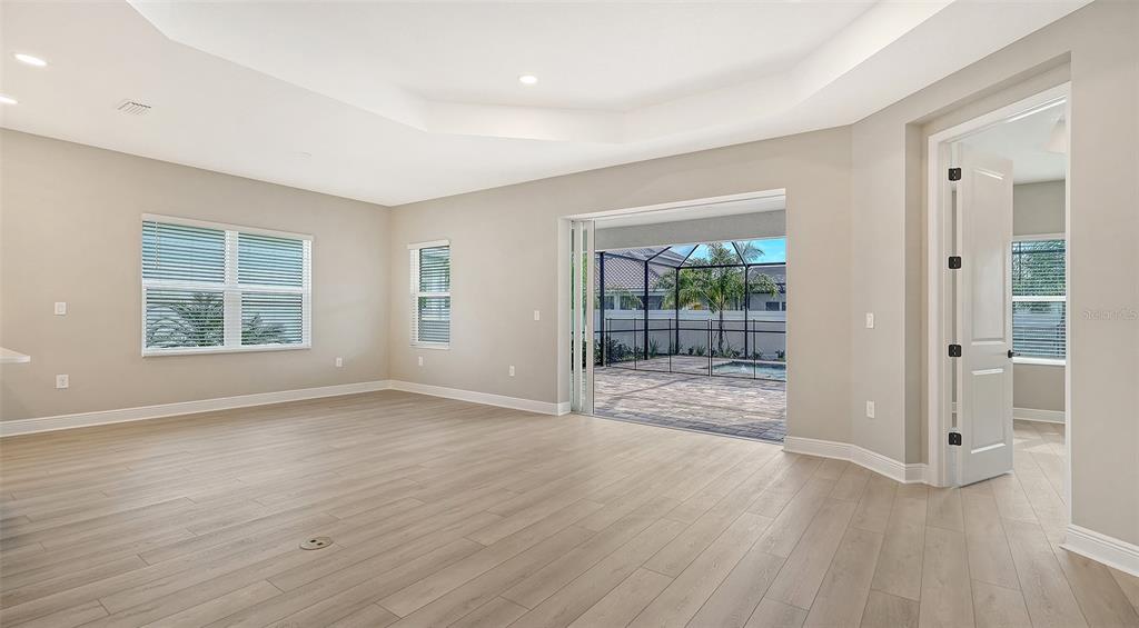 Property for sale at 8201 SCARLETBUSH DRIVE, SARASOTA, FL, 34240