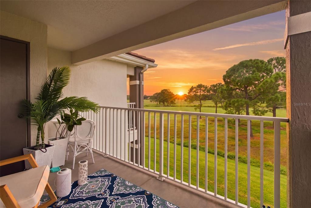 Property for sale at 13839 FAIRWAY ISLAND DRIVE UNIT 1136, ORLANDO, FL, 32837