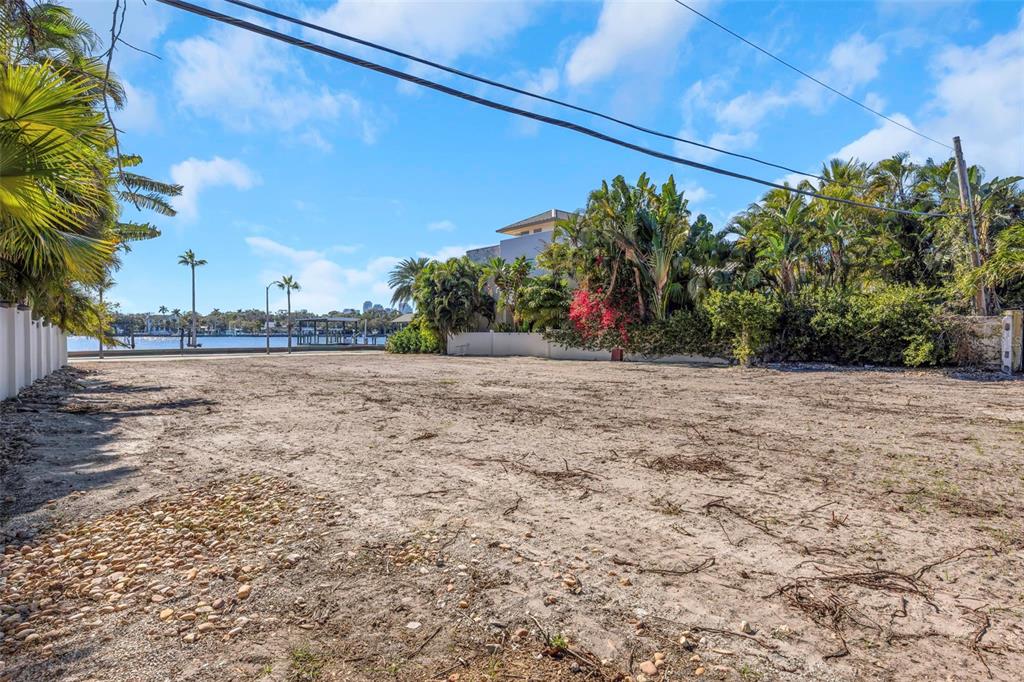 Property for sale at 105 ESTADO WAY NE, ST PETERSBURG, FL, 33704