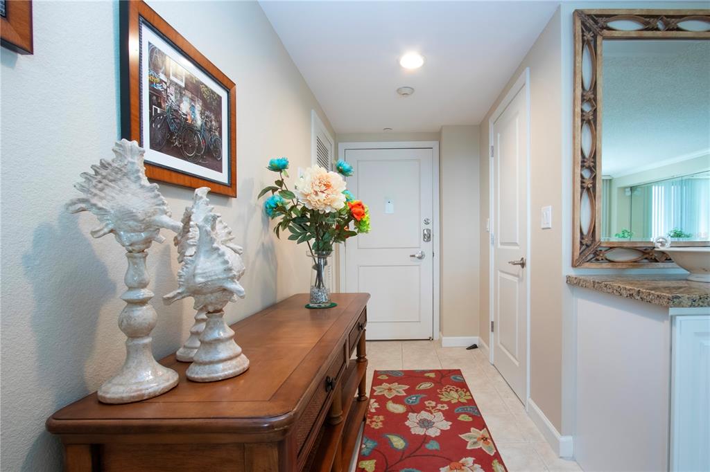 Property for sale at 1212 BENJAMIN FRANKLIN DRIVE UNIT 607, SARASOTA, FL, 34236