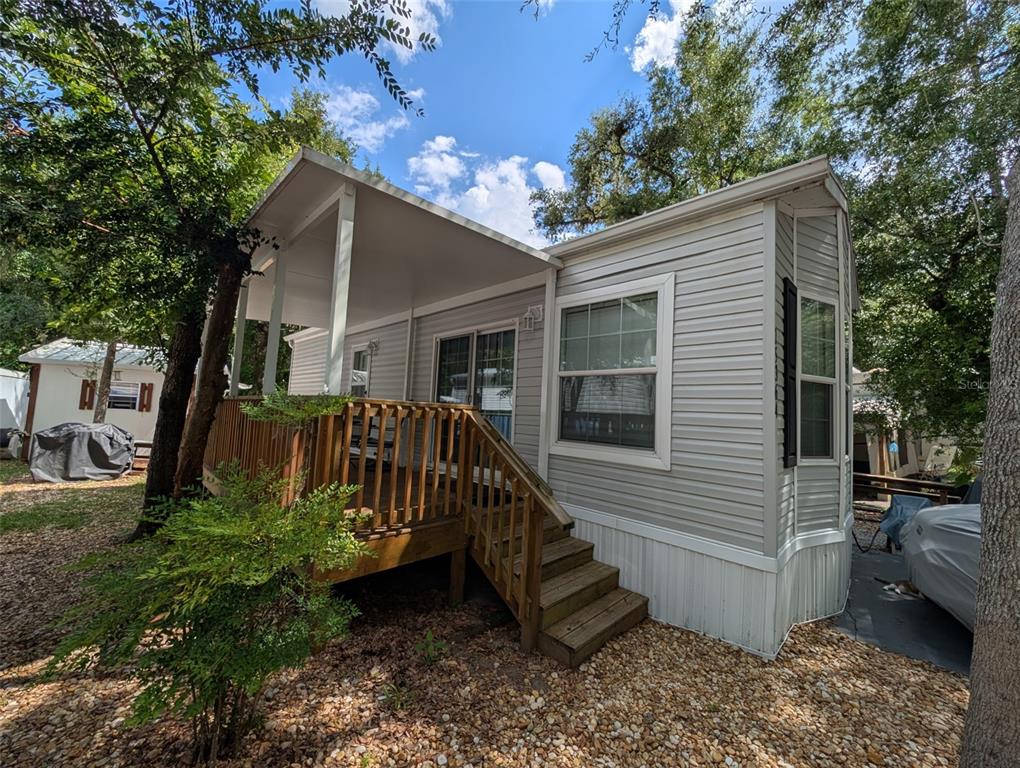 Property for sale at 25364 NE 139TH LOOP, FORT MC COY, FL, 32134