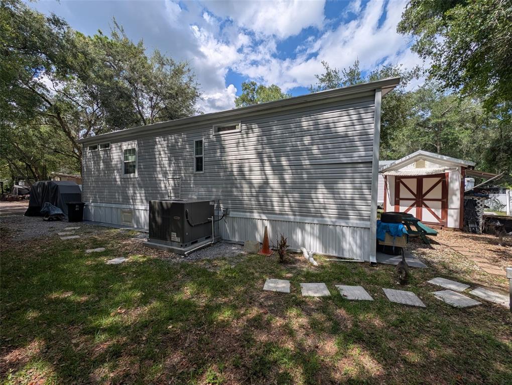 Property for sale at 25364 NE 139TH LOOP, FORT MC COY, FL, 32134