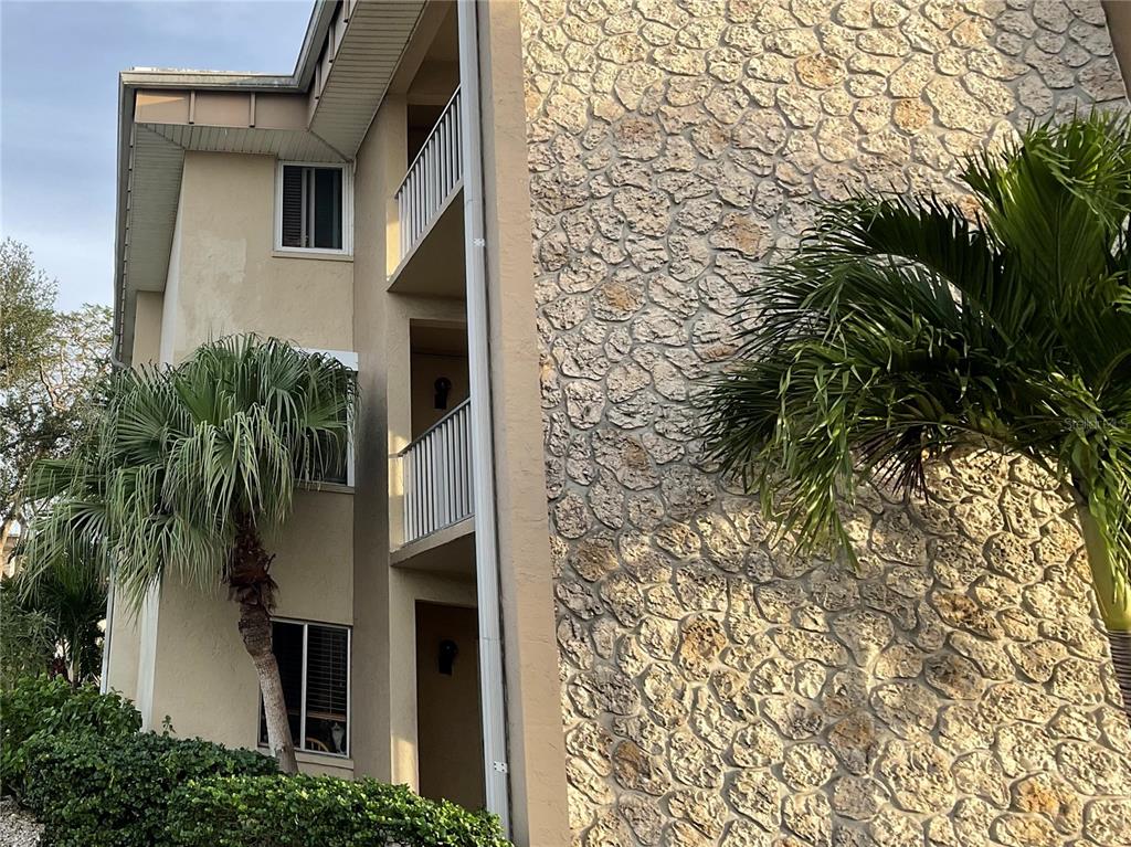 Property for sale at 2244 WINKLER AVENUE UNIT 301, FORT MYERS, FL, 33901