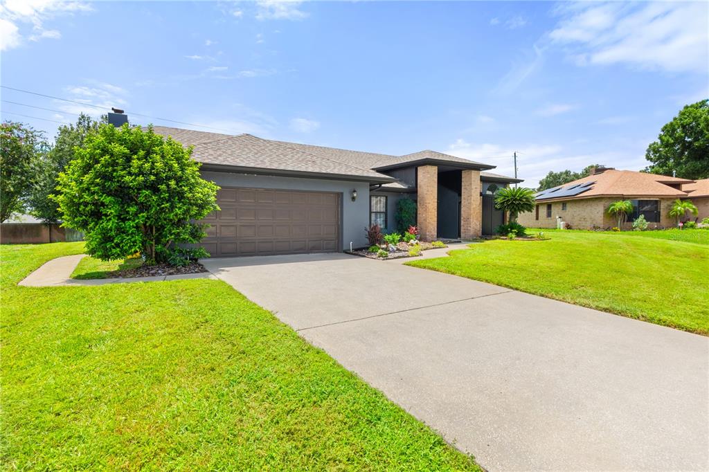 Property for sale at 280 SANTA ROSA DRIVE, WINTER HAVEN, FL, 33884