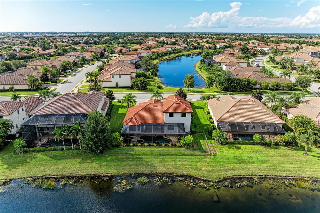 Property for sale at 5672 CLOVERLEAF RUN, LAKEWOOD RANCH, FL, 34211