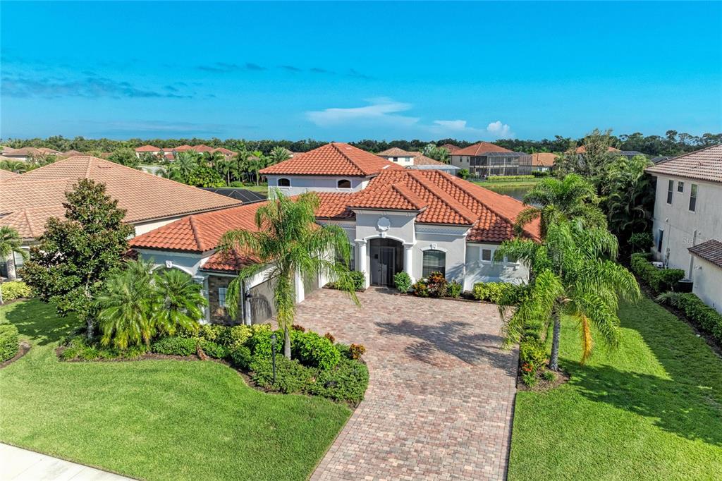Property for sale at 5672 CLOVERLEAF RUN, LAKEWOOD RANCH, FL, 34211