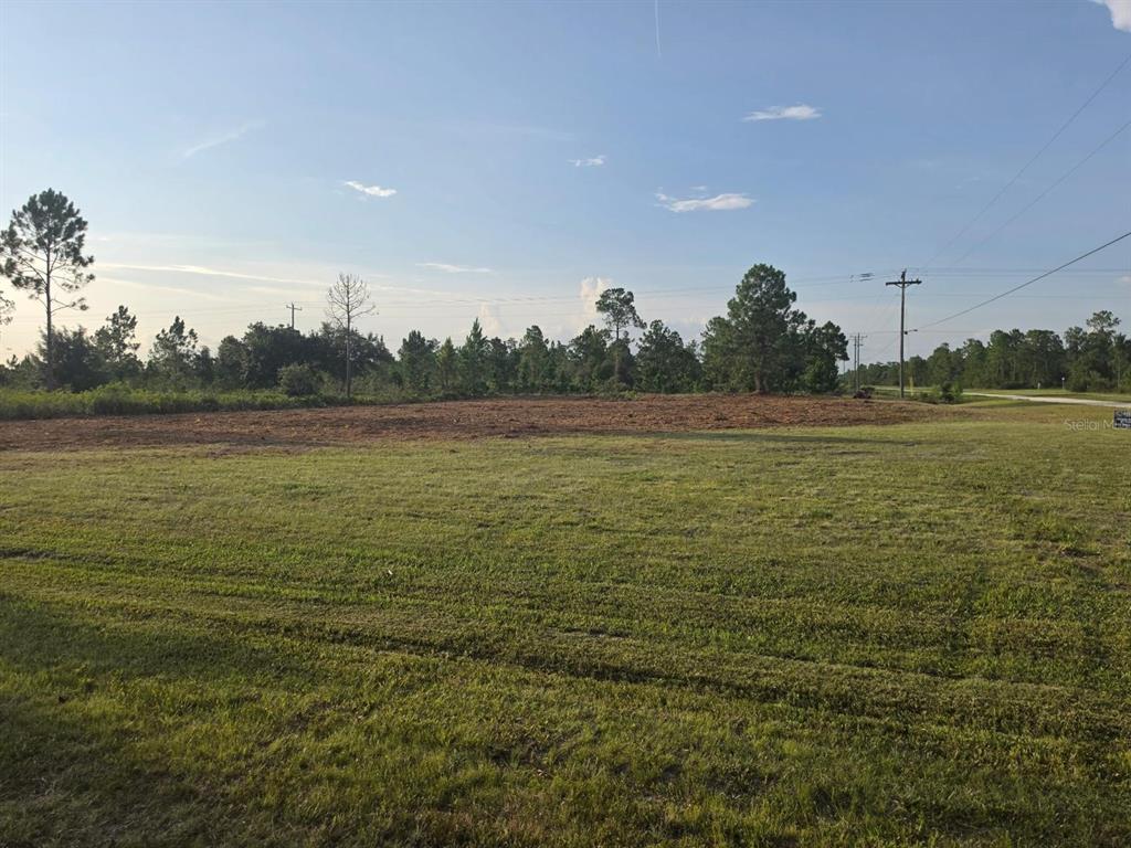 Property for sale at 402 JAPONICA DRIVE, INDIAN LAKE ESTATES, FL, 33855
