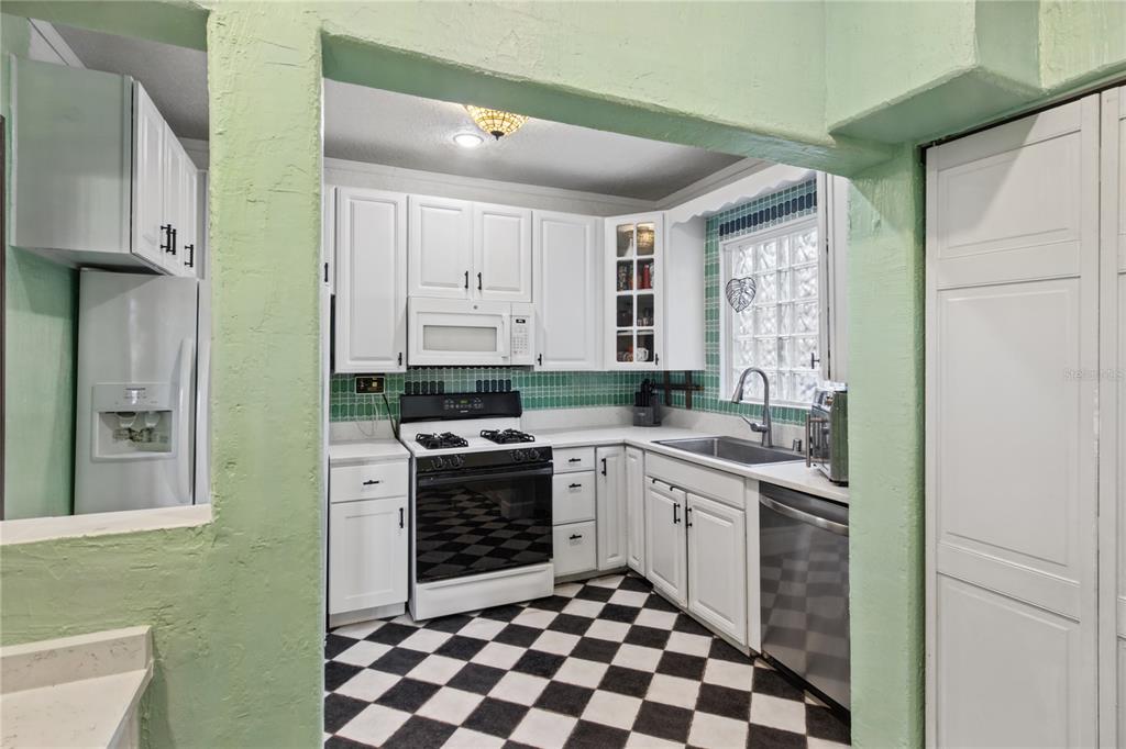 Property for sale at 530 S 7TH STREET, LAKE WALES, FL, 33853