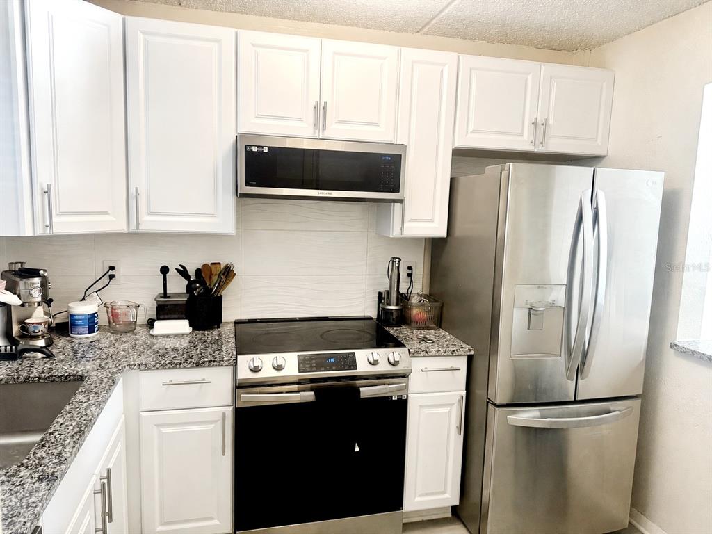 Property for sale at 2864 SOMERSET PARK DRIVE UNIT 2864, TAMPA, FL, 33613