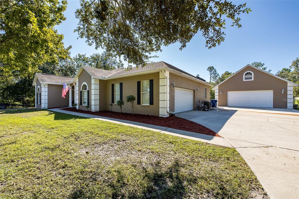Property for sale at 31524 CROSS CREEK LANE, WESLEY CHAPEL, FL, 33543