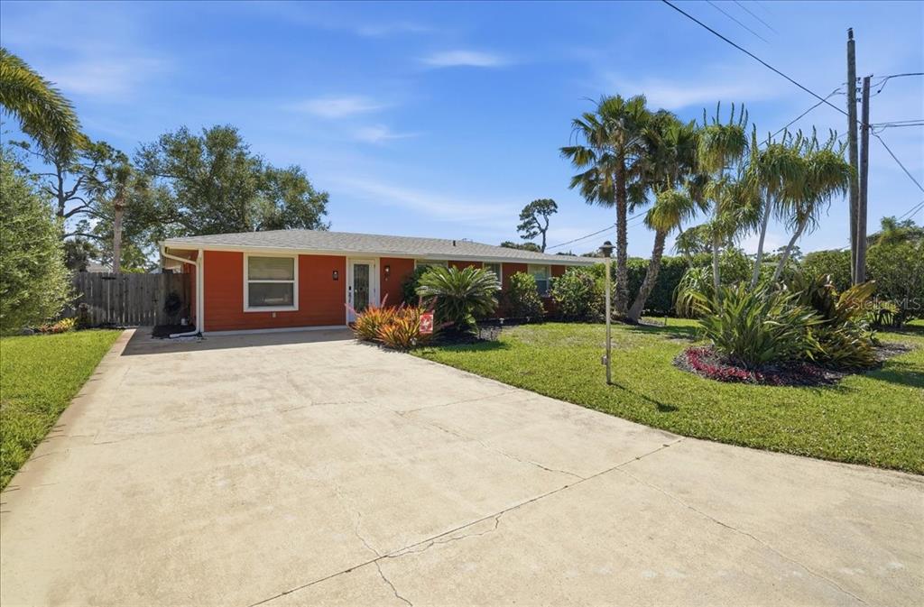 1129 Riviera StVenice, FL 34285