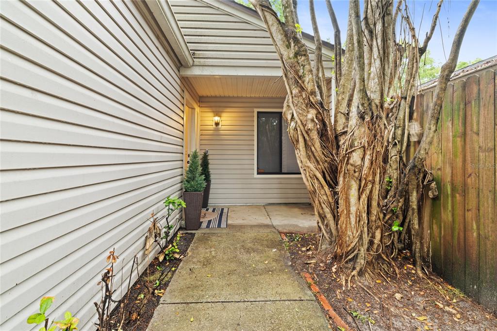 Property for sale at 335 KIRKCALDY DRIVE, WINTER SPRINGS, FL, 32708