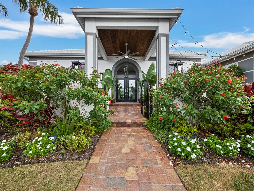 Property for sale at 206 FOUR KNOT LANE, OSPREY, FL, 34229