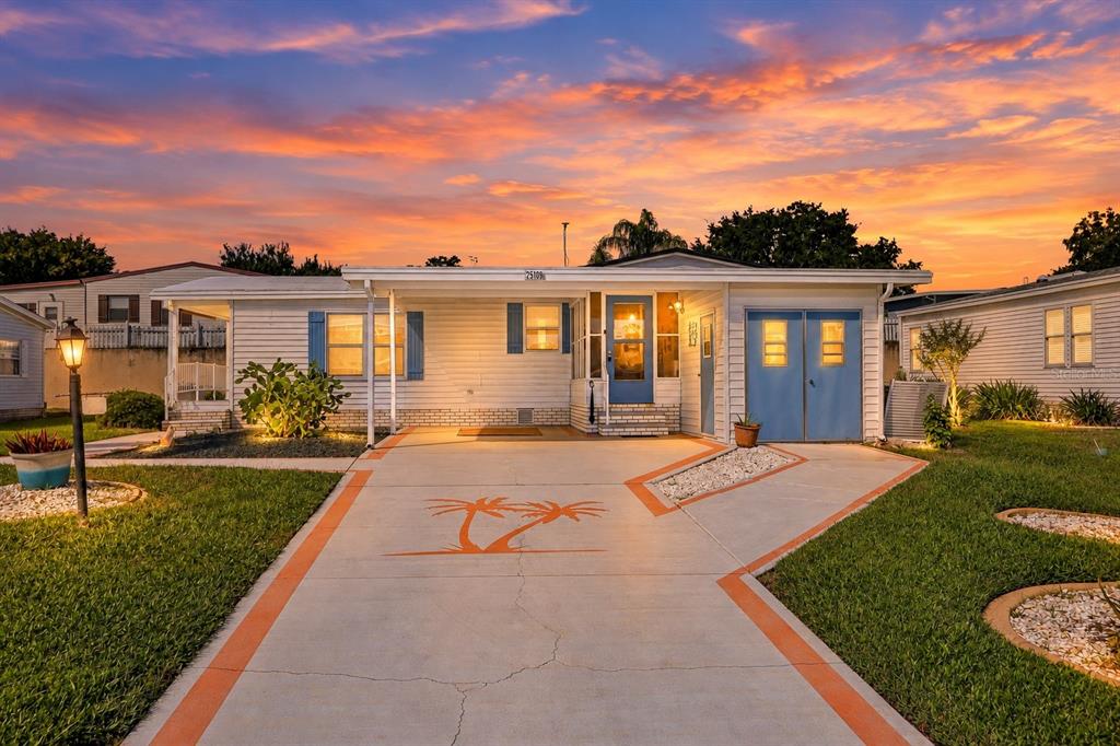 Property for sale at 25109 CLIFFORD HILL, LEESBURG, FL, 34748