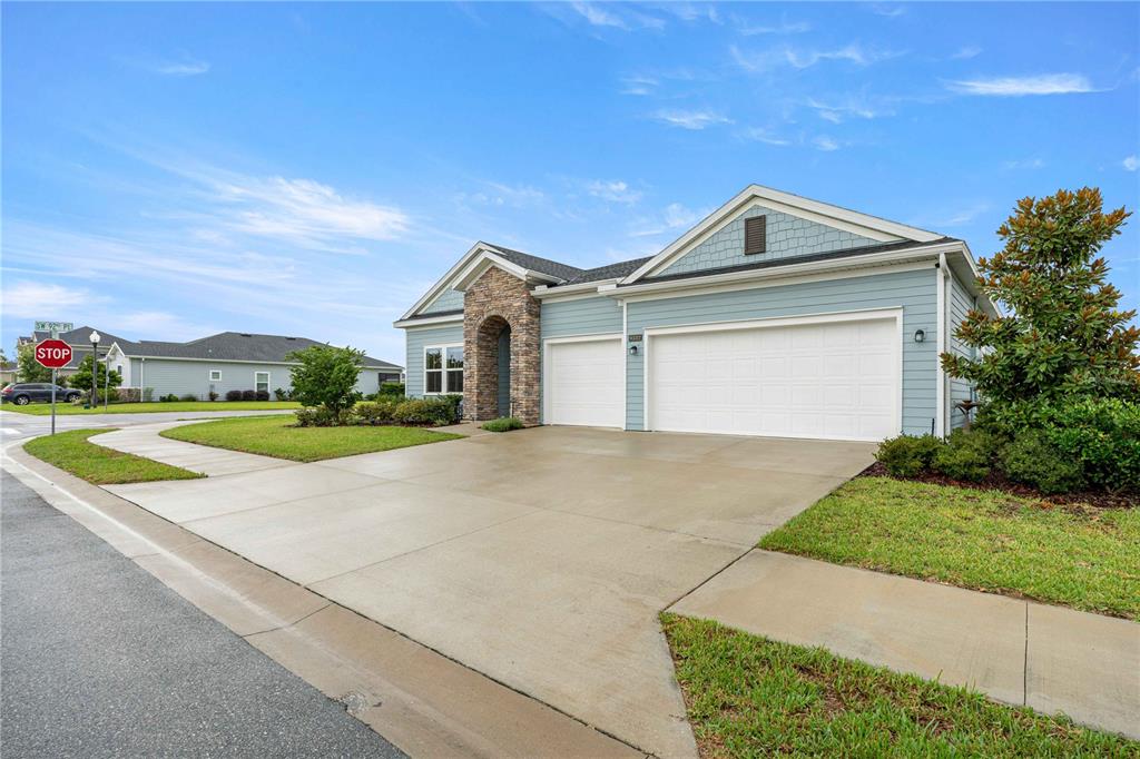 Property for sale at 9332 SW 58TH CIRCLE, OCALA, FL, 34476