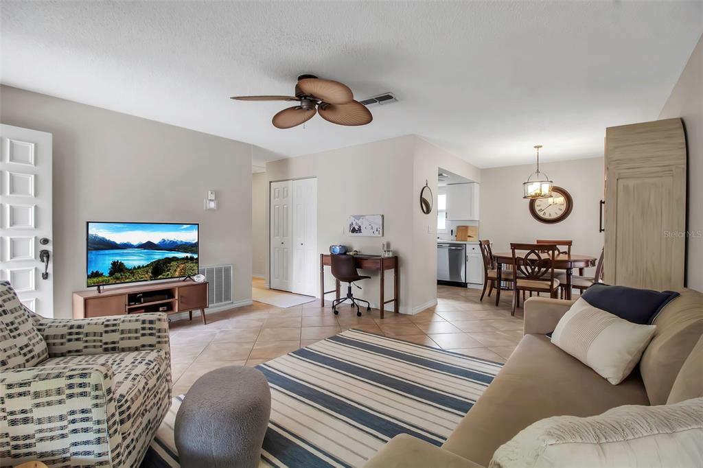 Property for sale at 721 N JEFFERSON AVENUE UNIT 721, SARASOTA, FL, 34237