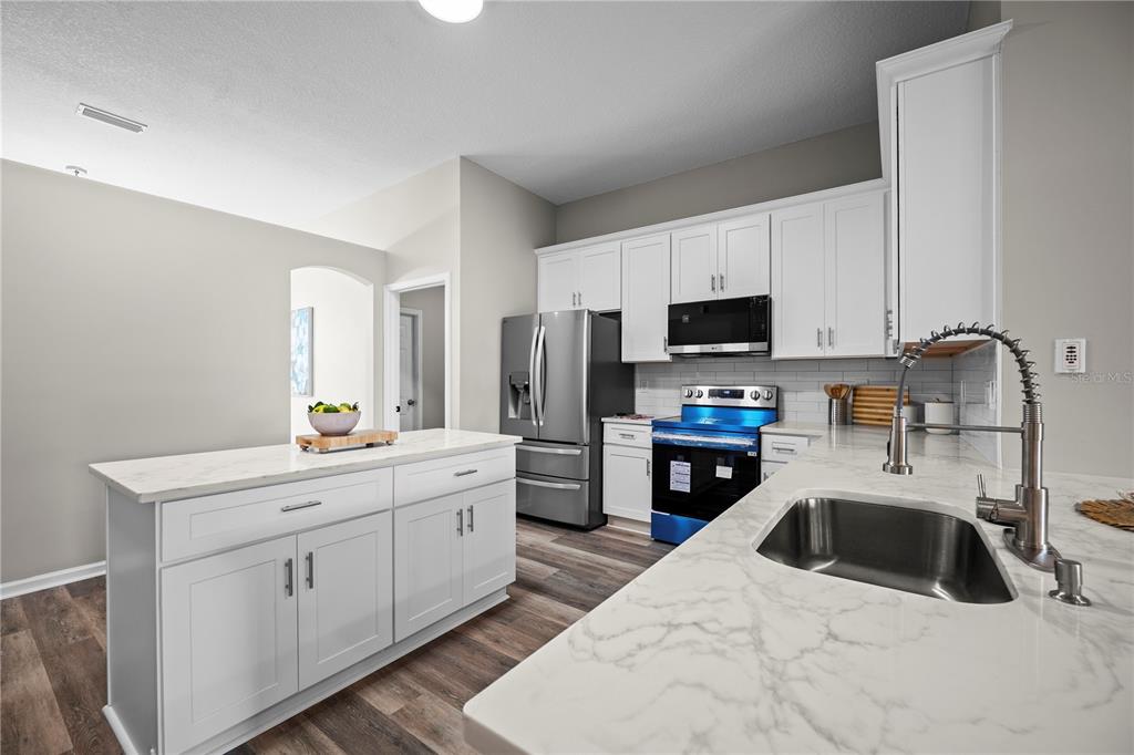 Property for sale at 4048 EDGELAND TRAIL, MIDDLEBURG, FL, 32068