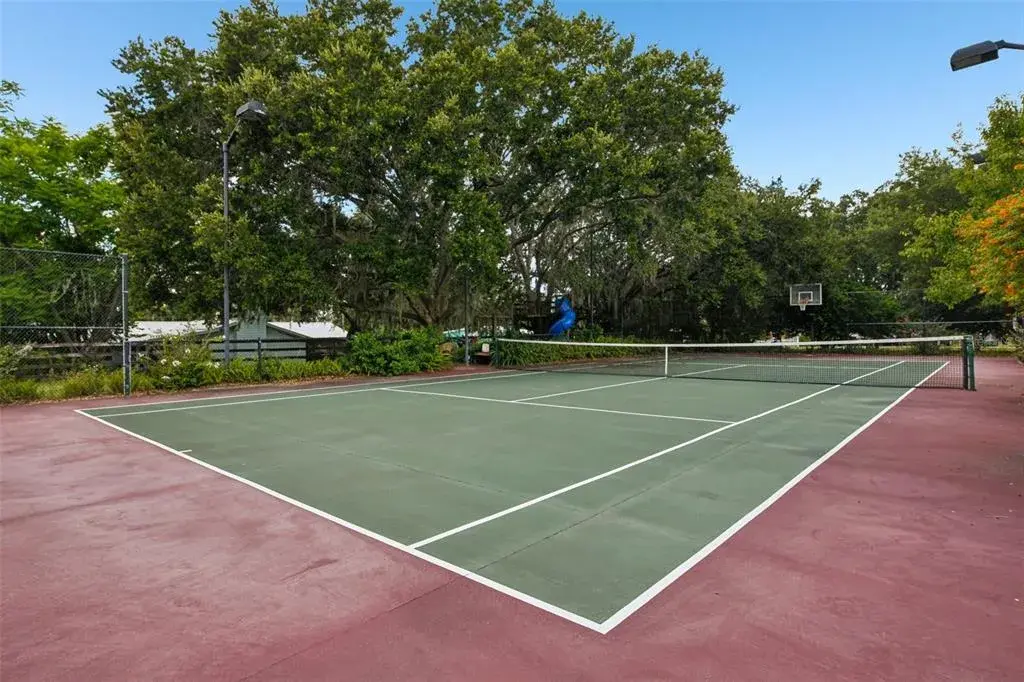 Sports/Tennis Court